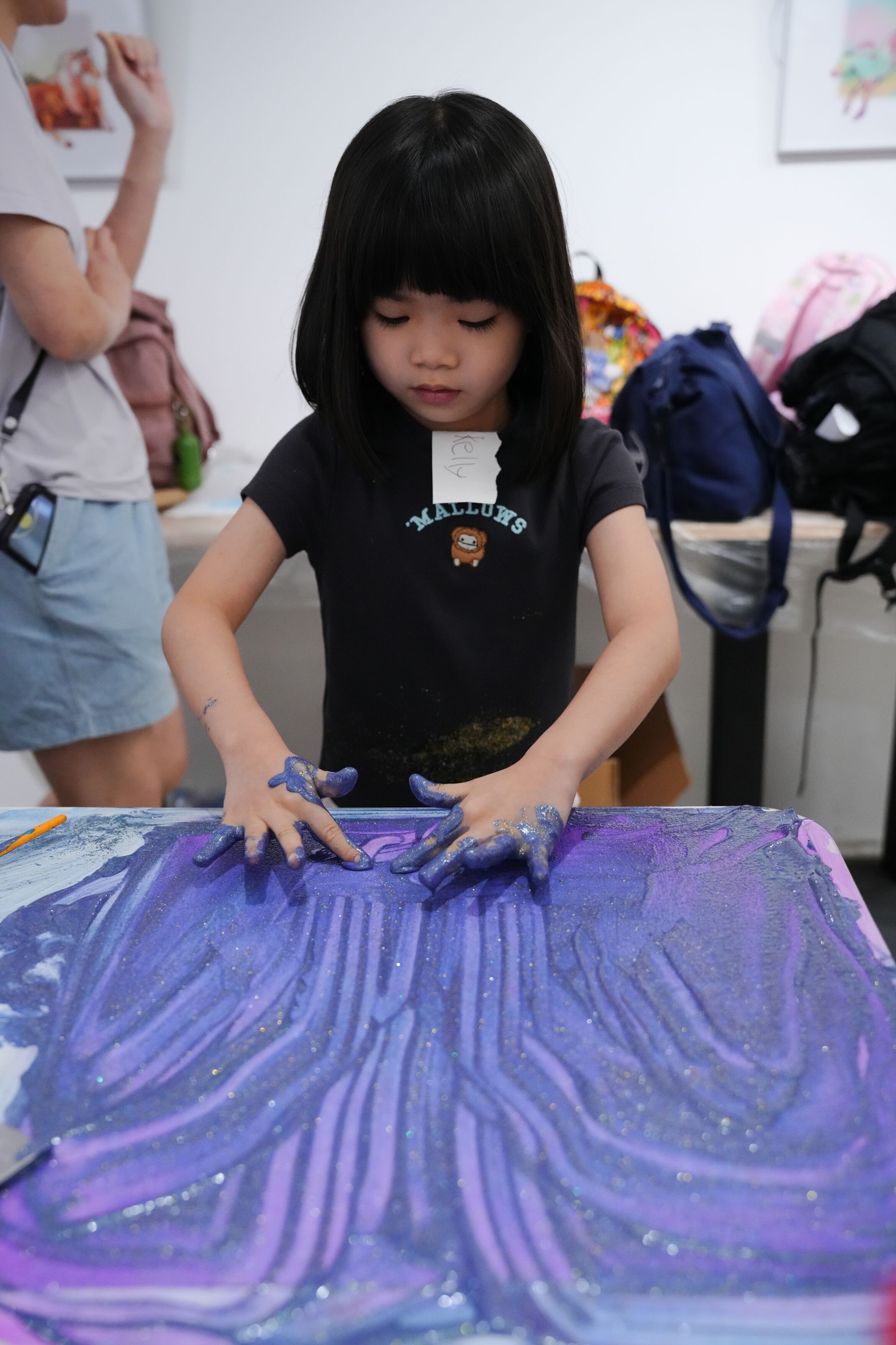 Hero image for article titled Family Workshops Inspired by Frank Bowling at The Bridge+ in Hong Kong on 13 June