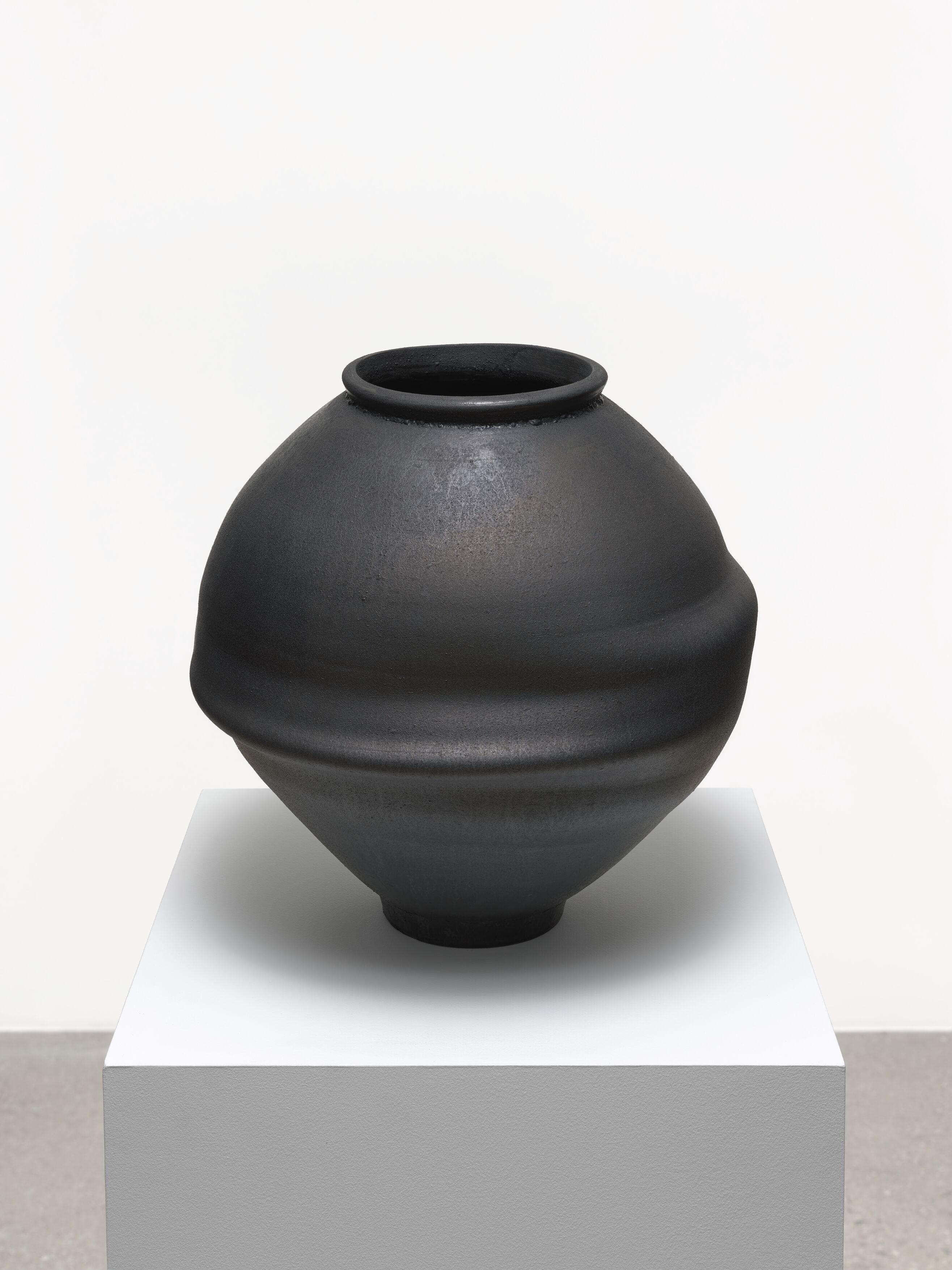 Image for news titled ‘Black Moons,’ Glenn Ligon's first solo exhibition in South Korea
