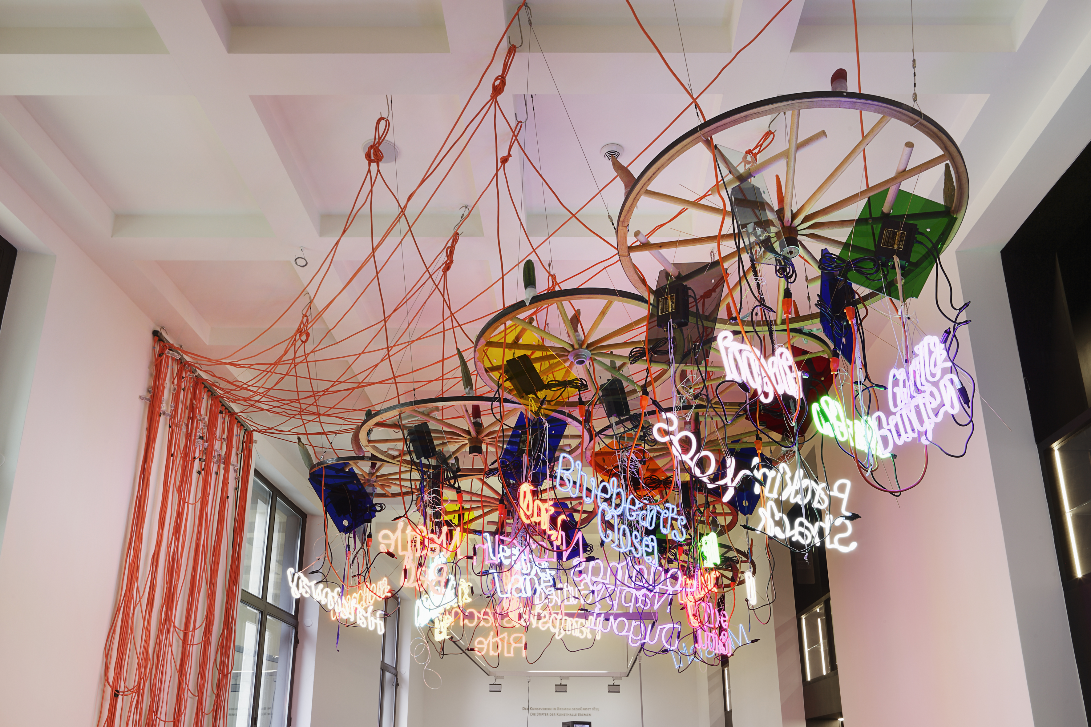 Nine-wheel wagon-wheel chandelier