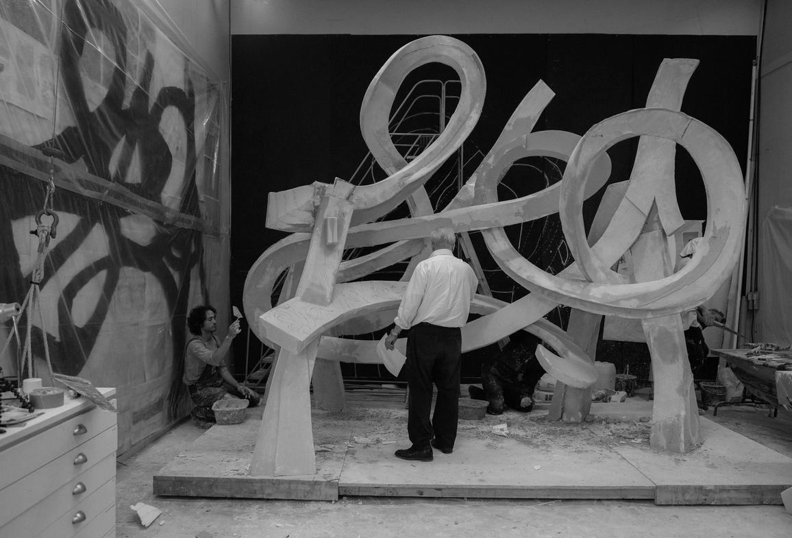 Thumbnail image for exhibition titled William Kentridge<br>The Pull of Gravity