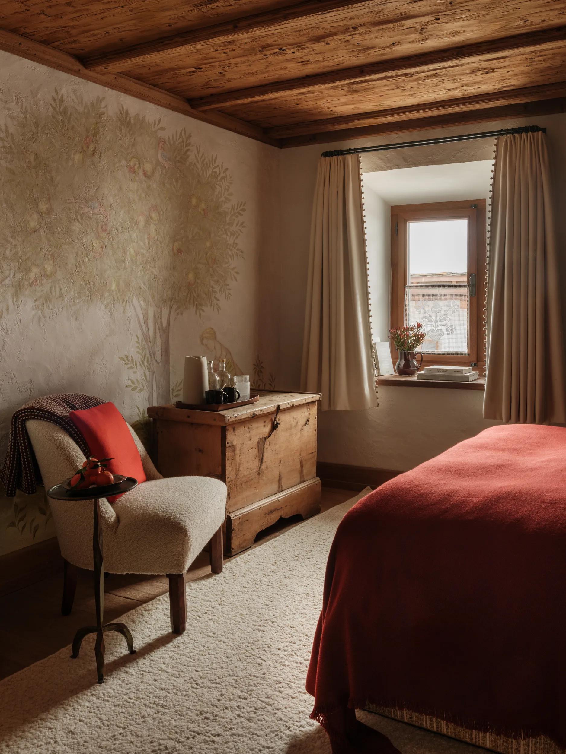 Image for left hero section