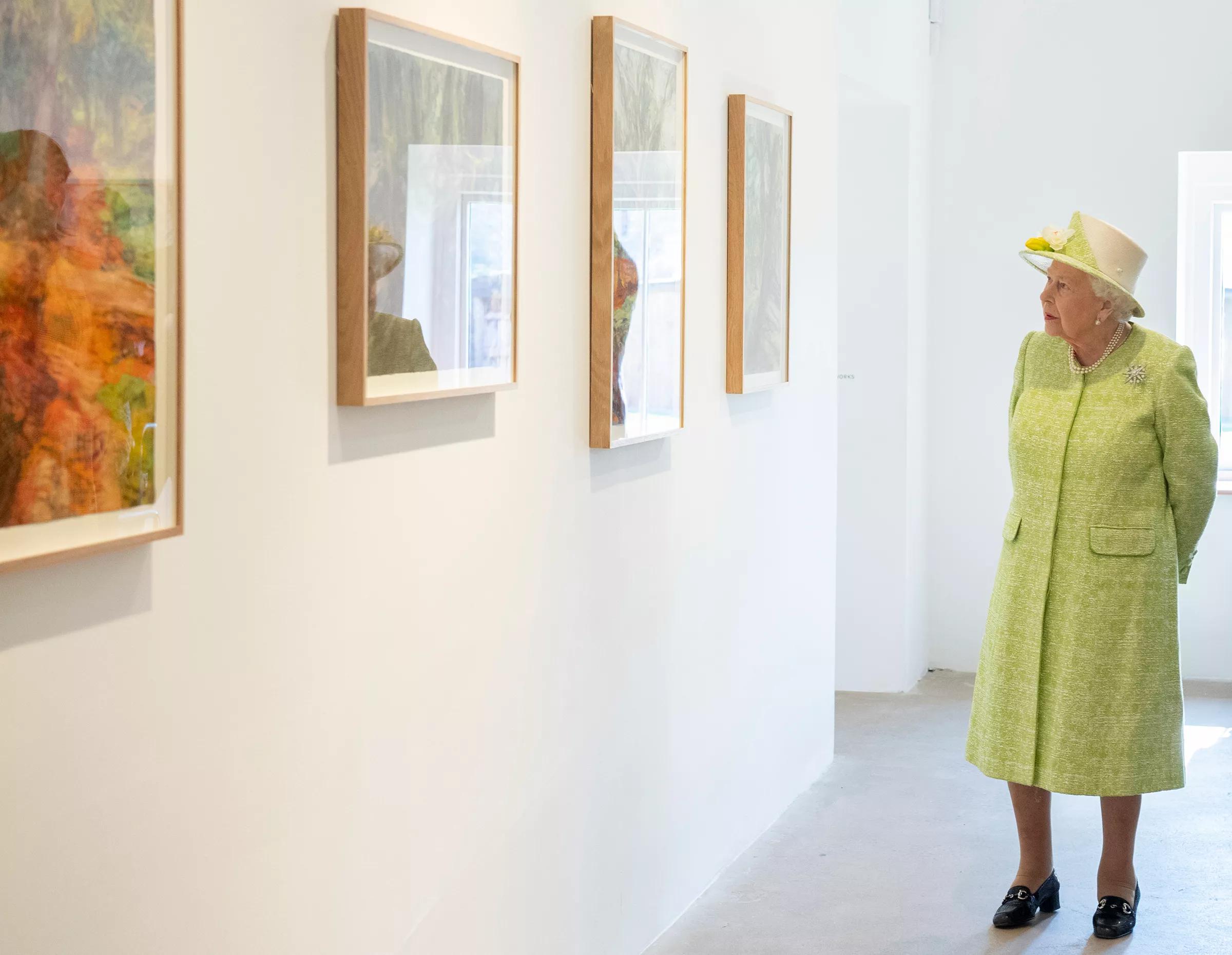 Hero image for article titled Hauser & Wirth Somerset Welcomes Her Majesty The Queen
