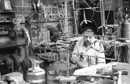 Thumbnail Image for Ursula Article titled A Soliloquy: Phyllida Barlow on David Smith