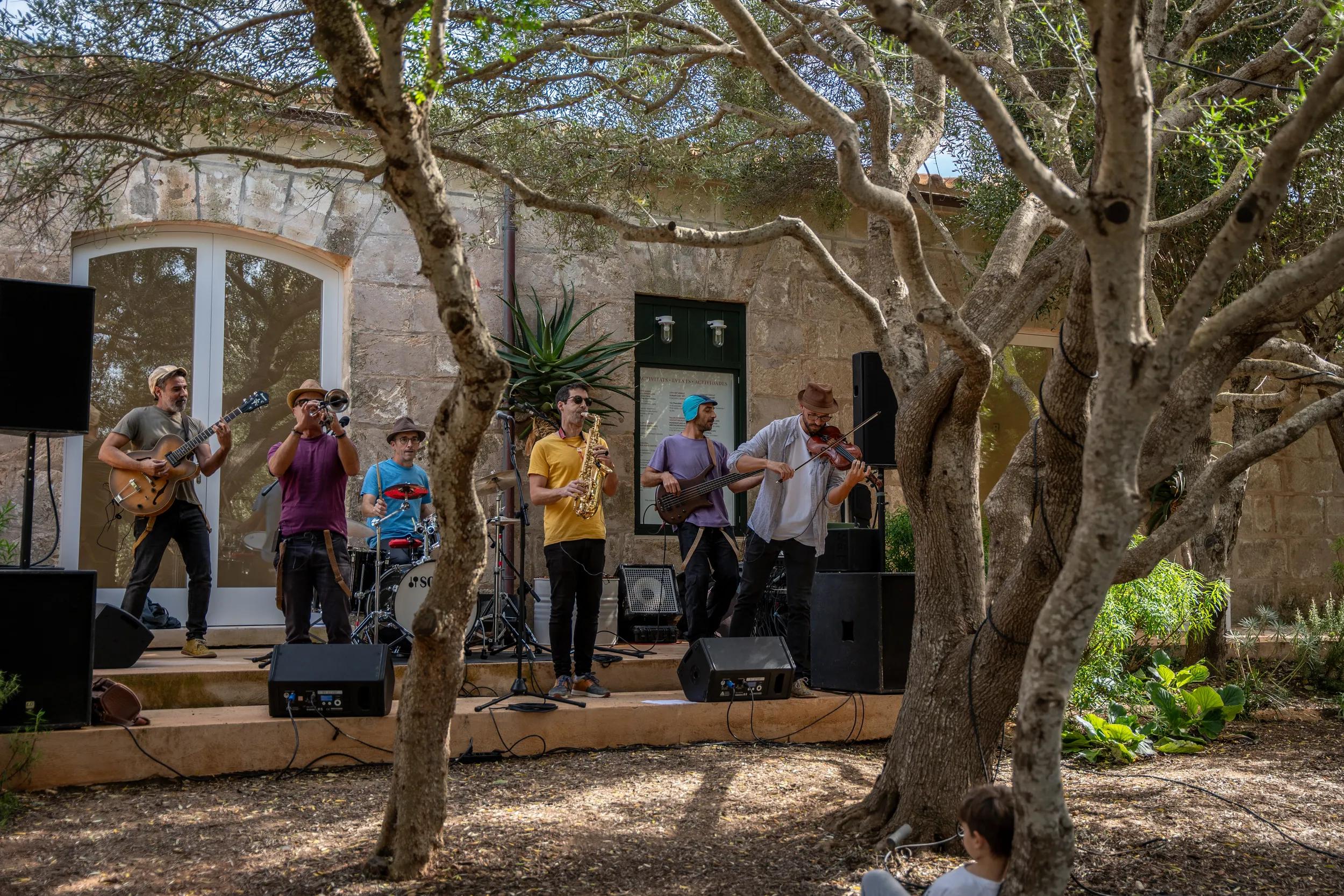 Hero image for event titled Conciertos vermut