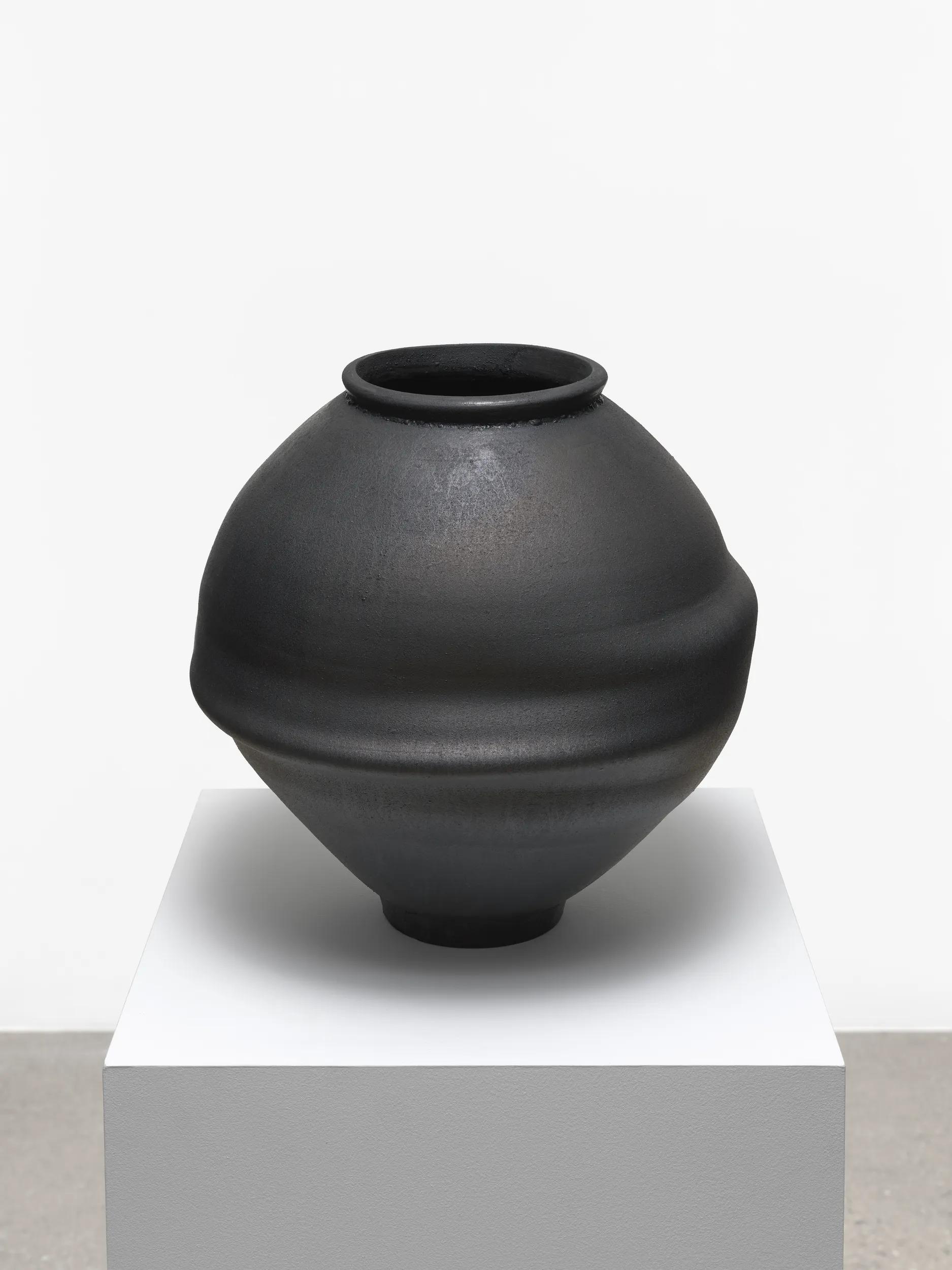 Image for news titled Glenn Ligon’s First Solo Exhibition in South Korea, ‘Black Moons’