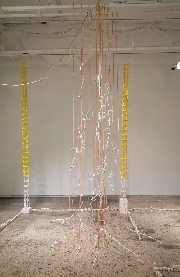 Thumbnail image for exhibition titled Péinate