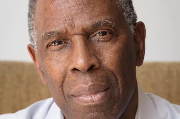 Thumbnail image for Charles Gaines
