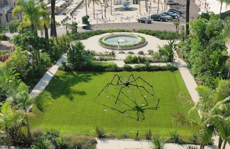 Thumbnail image for news titled Experience Summer at Hauser & Wirth