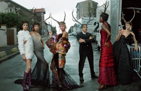 Thumbnail image for exhibition titled Annie Leibovitz<br>Wonderland